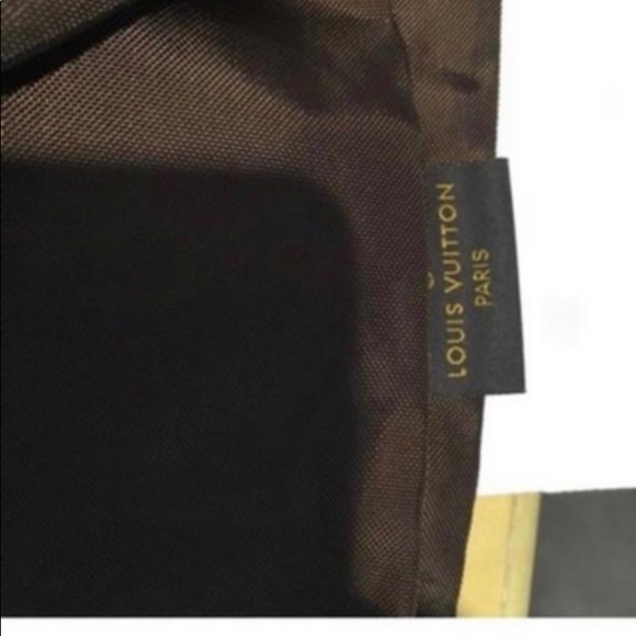 - - Authentic Louis Vuitton garment bag - Picture 3 of 4